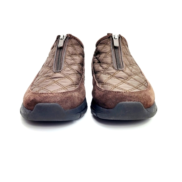 Lands End Quilted All Weather Zip Shoe - Picture 5 of 8